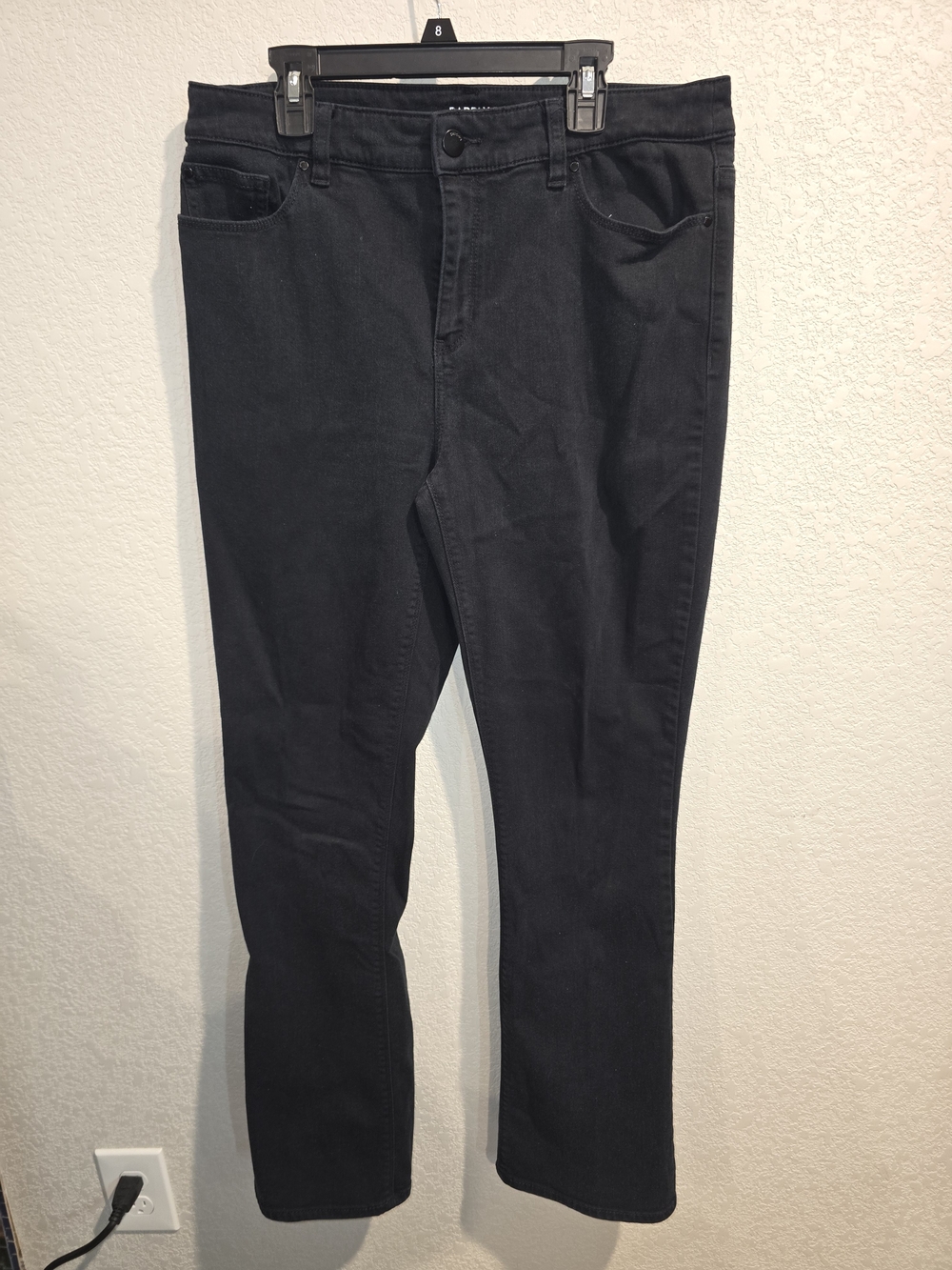 Chico's The Platinum Barely Boot Black Stretch Jeans - Size 1 Regular (US 8)